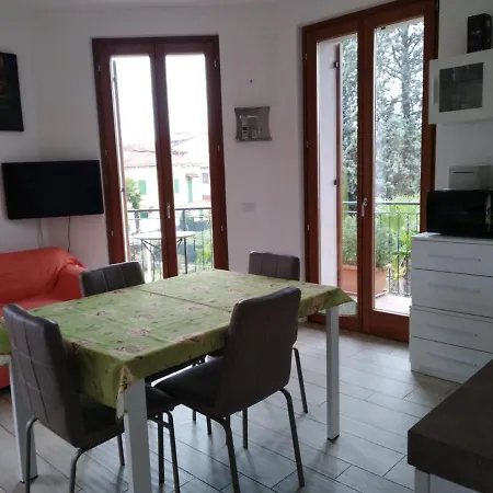 Apt.5 - Delle Rose Peschiera del Garda