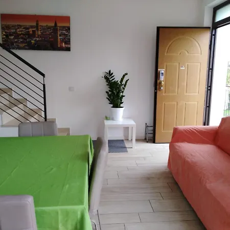 Apt.5 - Delle Rose * Peschiera del Garda