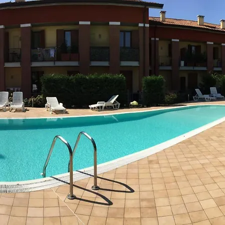Apt.5 - Delle Rose Apartamento Peschiera del Garda