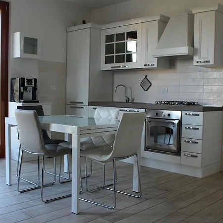 Apt.5 - Delle Rose Apartment